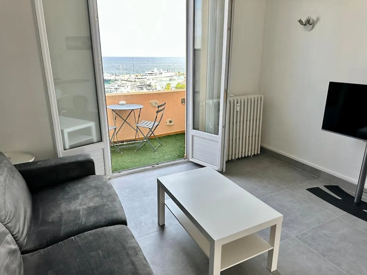 Apartment Grand Palais - Beautiful Top Floor Studio - Sea Front With Ac Vallauris France