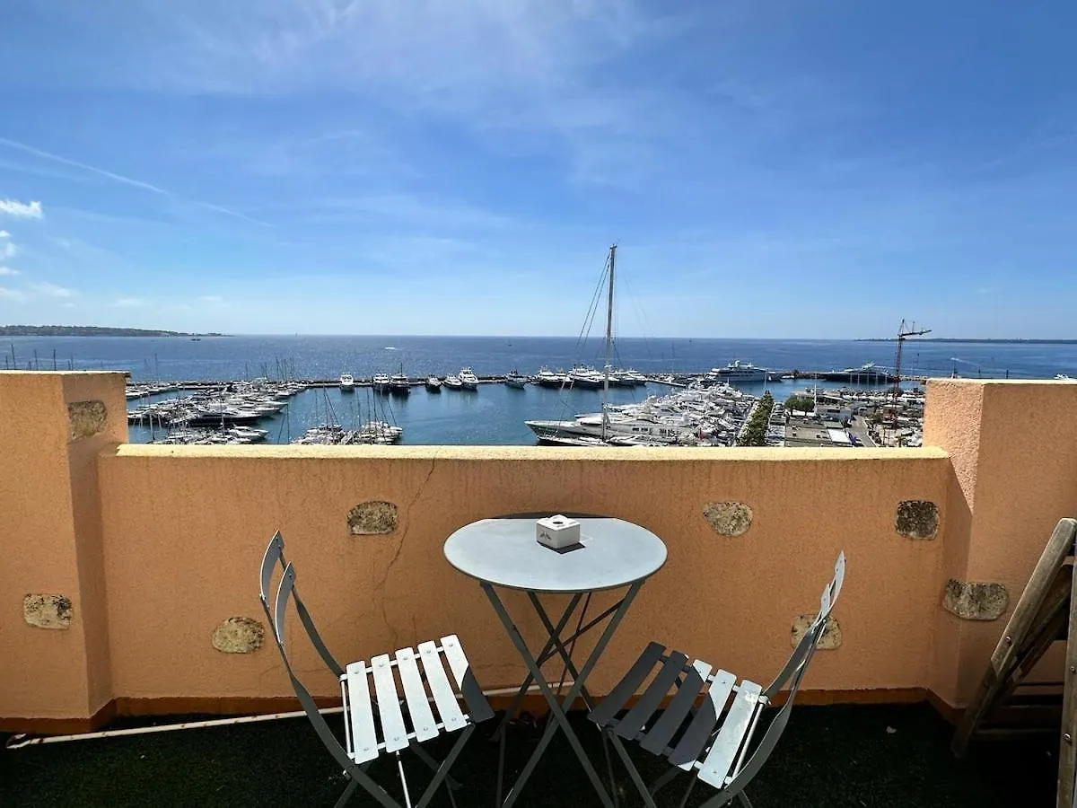 Grand Palais - Beautiful Top Floor Studio - Sea Front With Ac Vallauris
