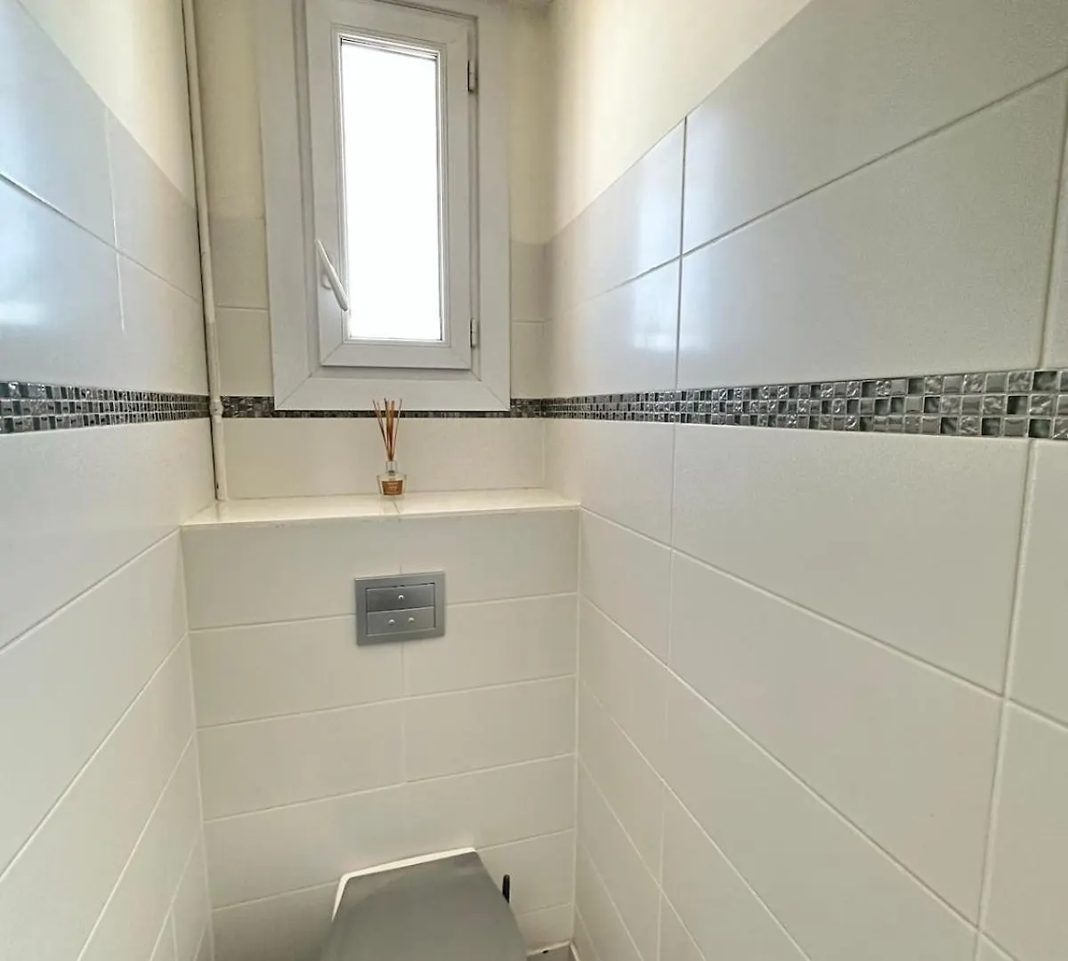 Grand Palais - Beautiful Top Floor Studio - Sea Front With Ac Vallauris Apartment