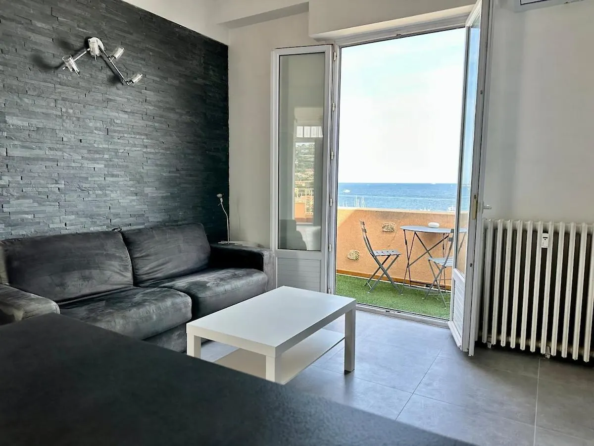 Grand Palais - Beautiful Top Floor Studio - Sea Front With Ac Vallauris 0*,  France